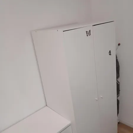Gemuetliches 2-zimmer-apartment Im Herzen Von Daire